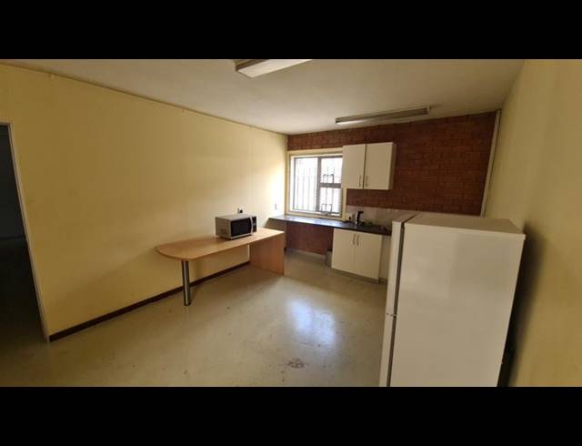 INDUSTRIAL PROPERTY TO RENT IN RANDJESPARK